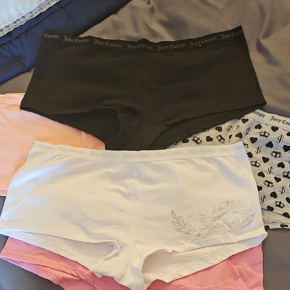 Juicy Couture Black and White Cotton Boyshorts 5-Set Pack
